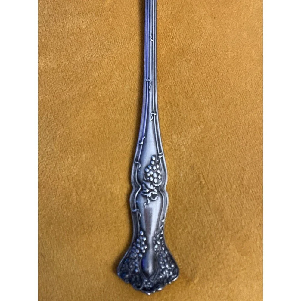 1847 Rogers Bros hard find
